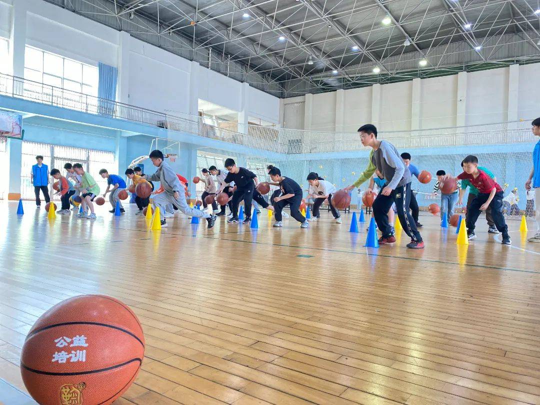 米兰体育：青少年篮球培训规范，保障质量健康成长