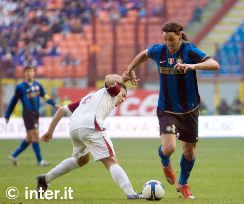 包含米兰体育：意甲雷吉纳的青训体系与未来展望的词条