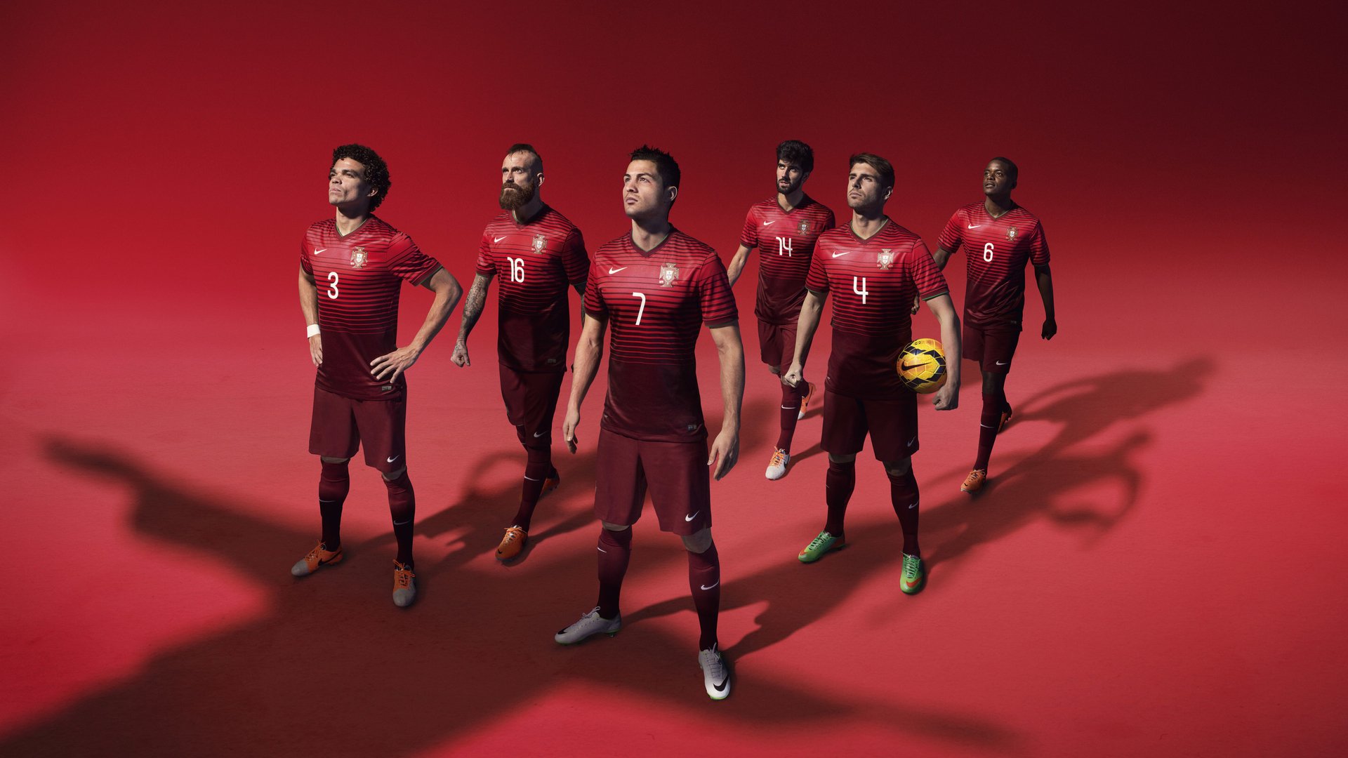 “全球大巡回：跨越五大洲的极限竞速”