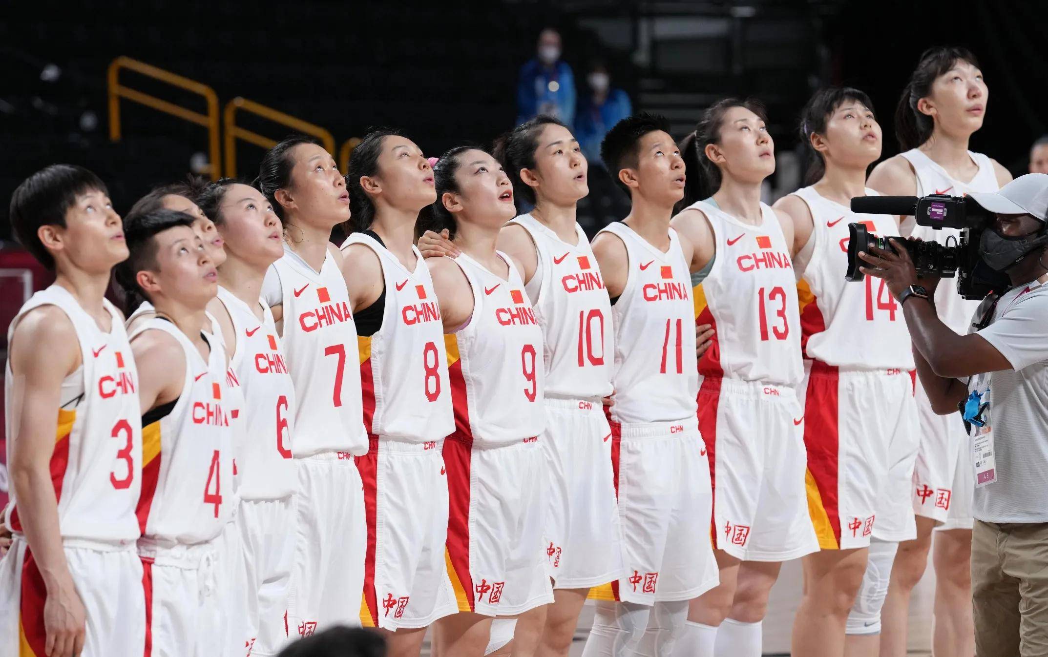 包含米兰体育：中国女篮精神传承：拼搏、团结与永不放弃的词条