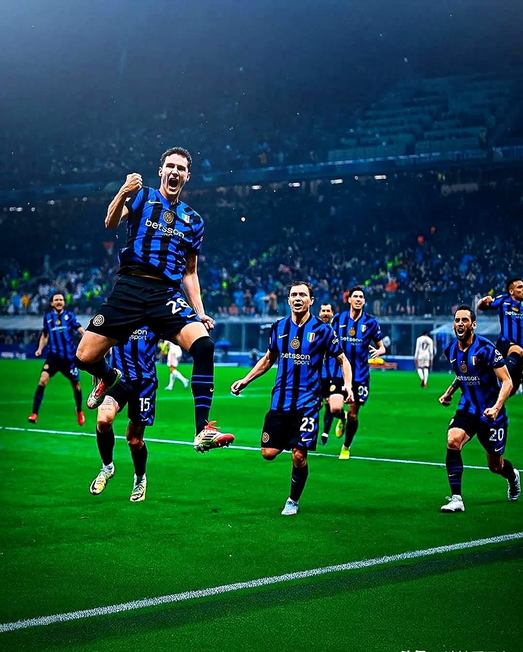 米兰体育:电竞战队，他们的战术配合与团队精神