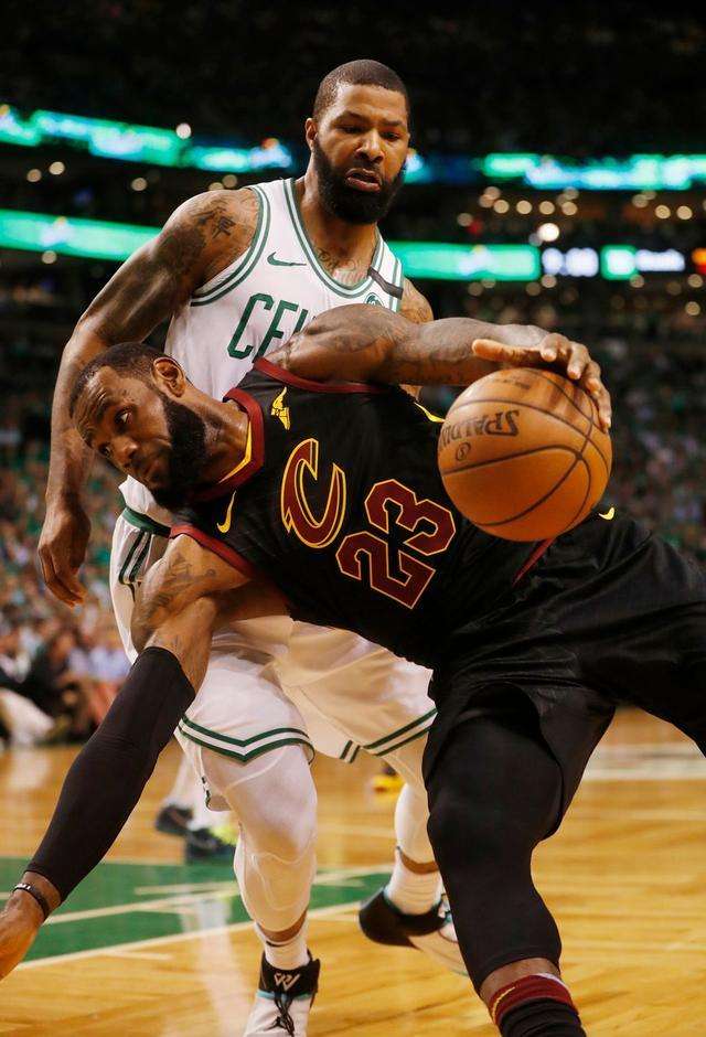 包含米兰体育:中国男篮历史上的经典防守战术:铁血防守,铸就辉煌的词条 包含米兰体育:中国男篮历史上的经典防守战术:铁血防守,铸就辉煌的词条