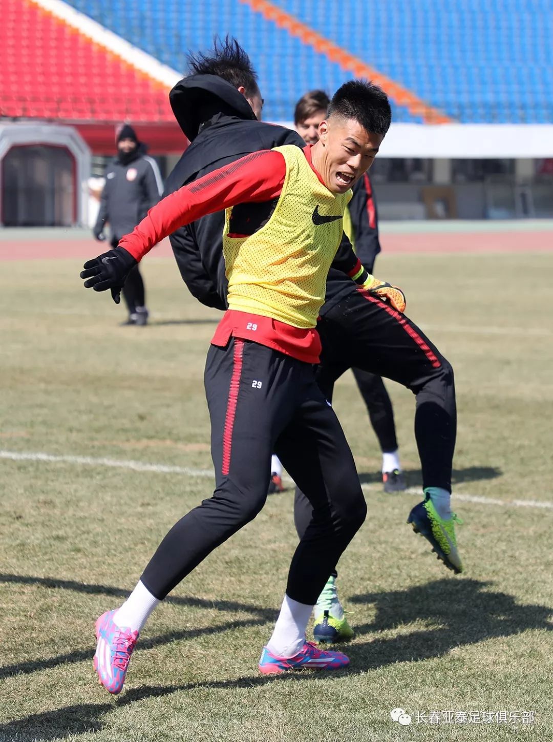 关于米兰体育:新晋国脚谭龙的战术价值与在国家队的前景展望的信息