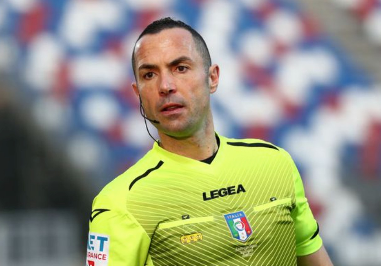 米兰体育:中超联赛裁判员接受赛前培训：提升执法水平，确保比赛公正的简单介绍