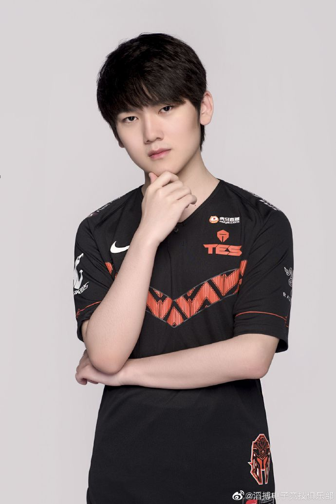 米兰体育:《英雄联盟》战队在战术执行中的灵活性与应变能力 米兰体育:《英雄联盟》战队在战术执行中的灵活性与应变能力